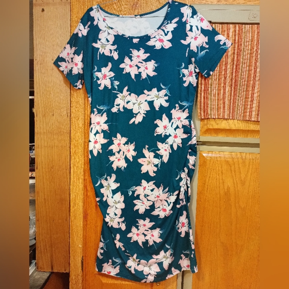 Maternity midi length dress. Size Large. Teal color shade with floral print.